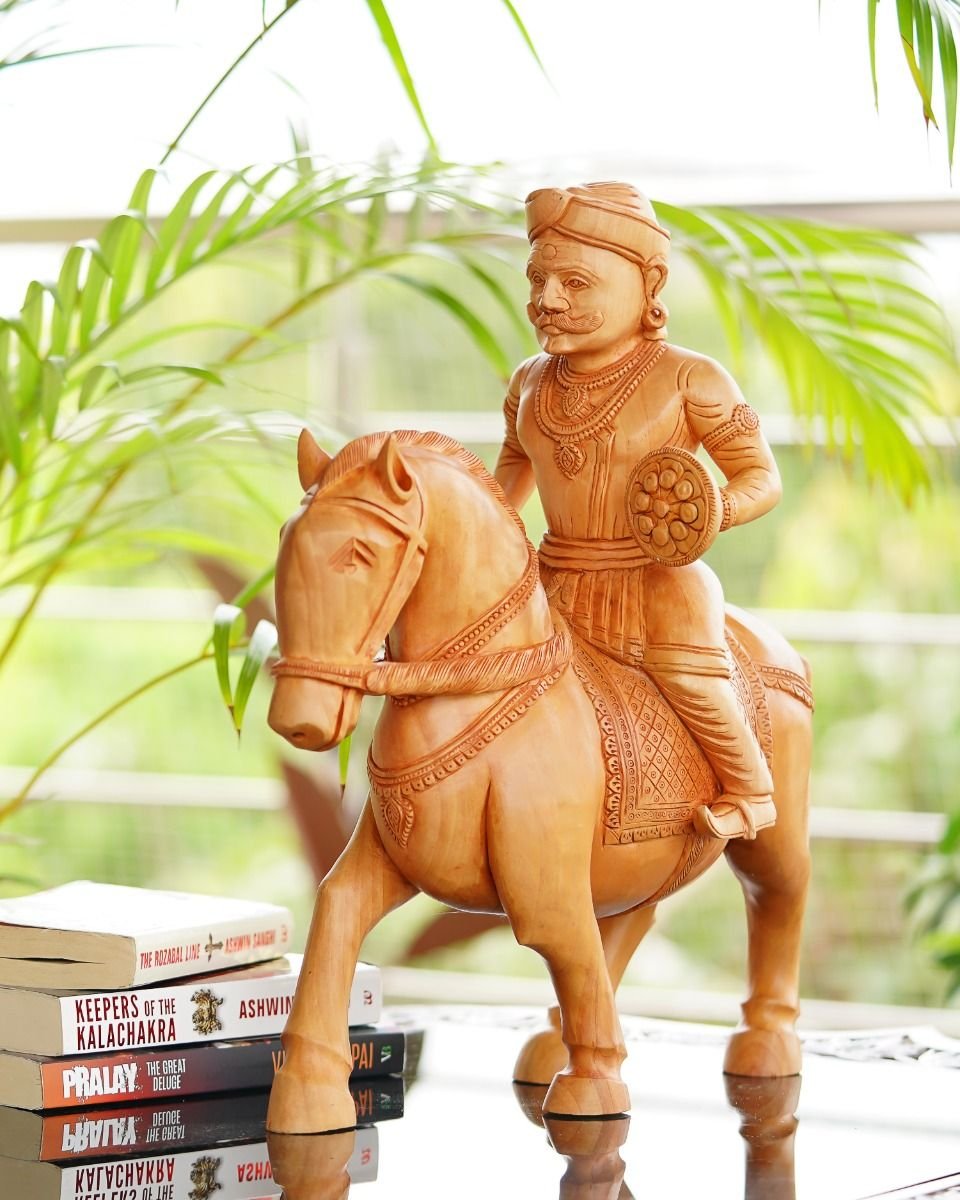 dsc06971 Maharana Pratap Hand-Carved Wooden Statue - Image 1